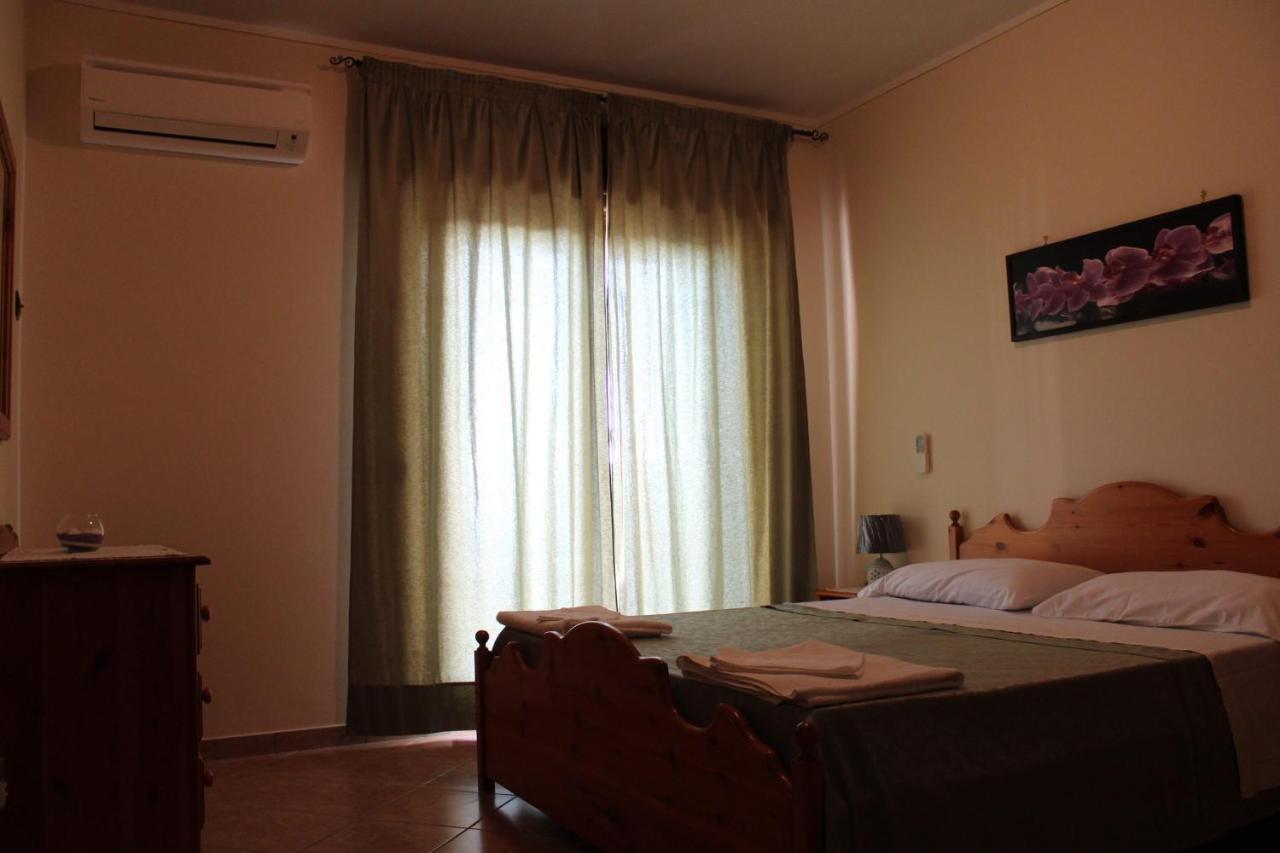 Bed and Breakfast La Collina Санта-Марія-дель-Чедро Екстер'єр фото