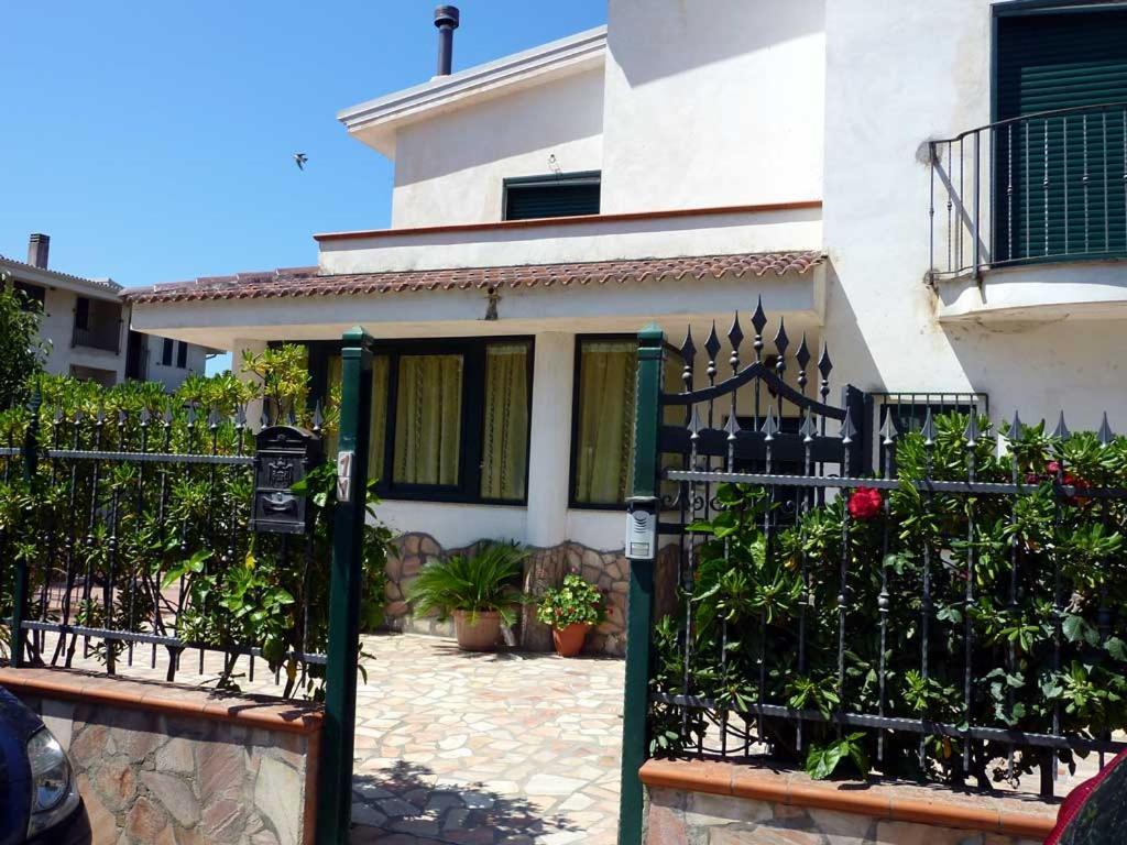 Bed and Breakfast La Collina Санта-Марія-дель-Чедро Екстер'єр фото